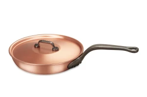 Poêle à frire classique en cuivre de 24 cm avec manche en fonte — 2